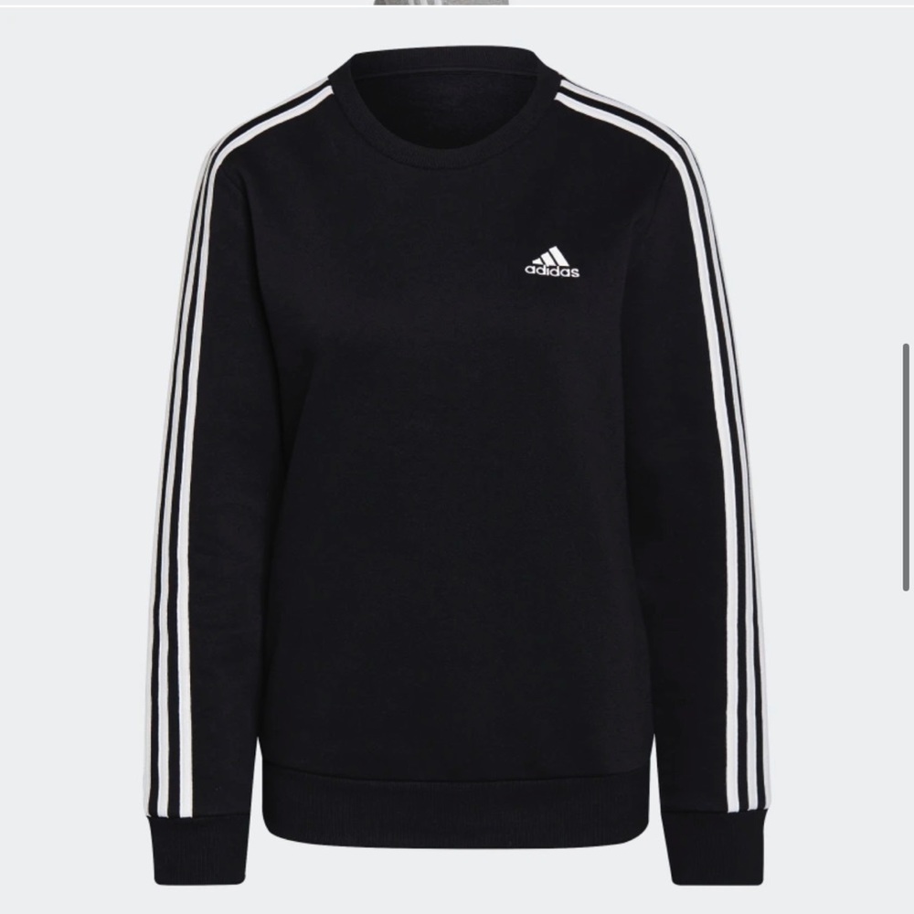 Adidas Essentials 3-stripes fleece sweatshirt. Size small. $50. Never wo…